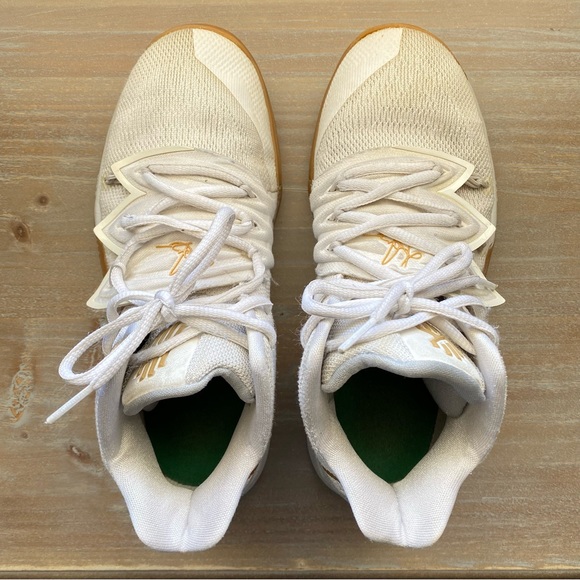 2019 Kyrie 5 GS 'Irish' size 5Y - Picture 5 of 8